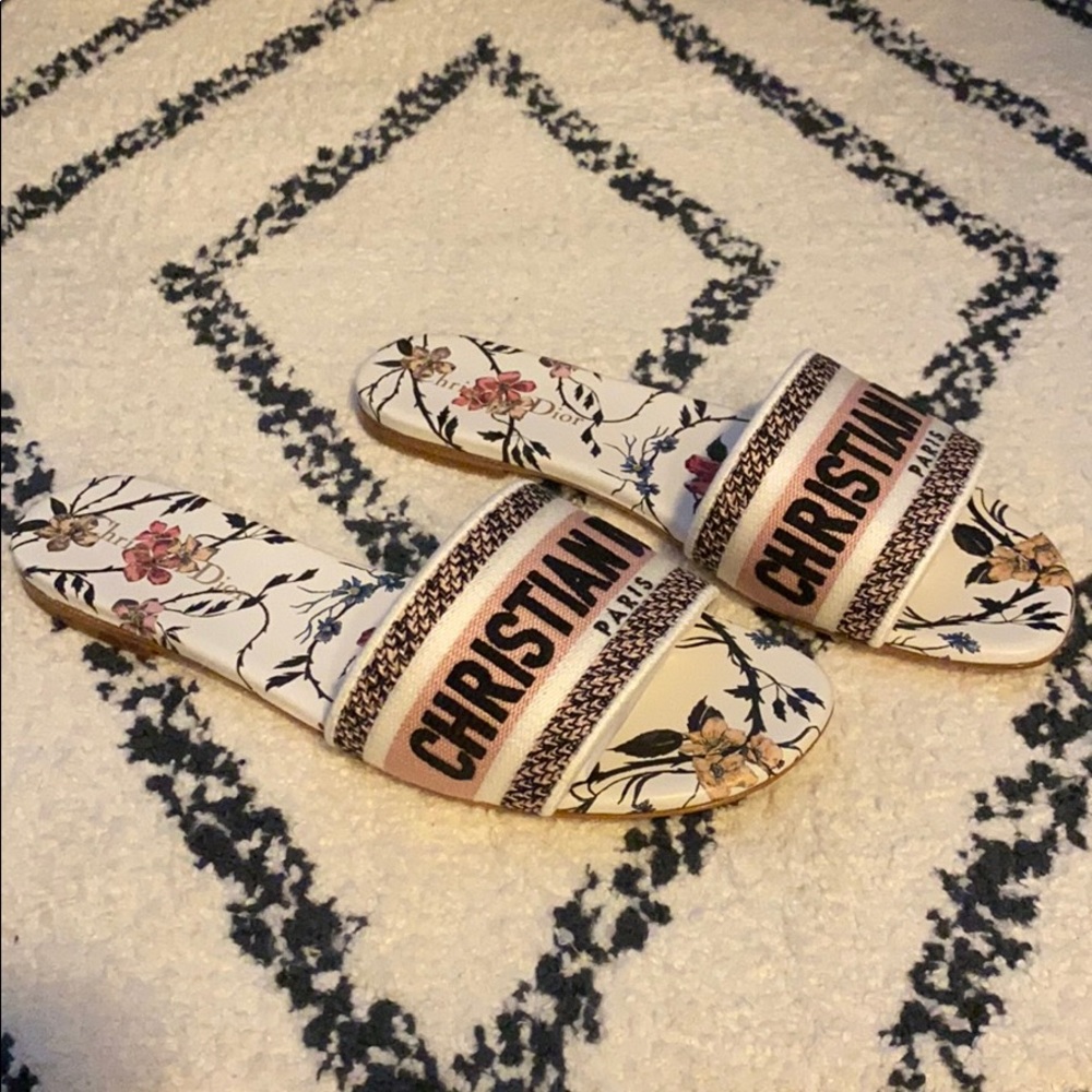 Dior Dway Slides